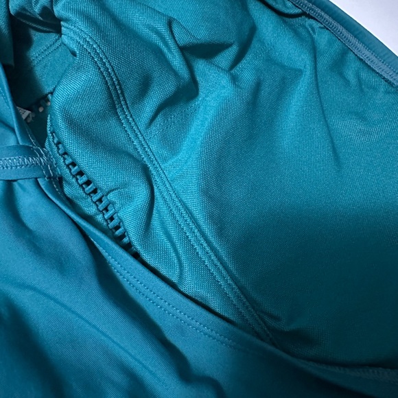 Blue rod beattie Piece Swimsuit - Picture 6 of 9